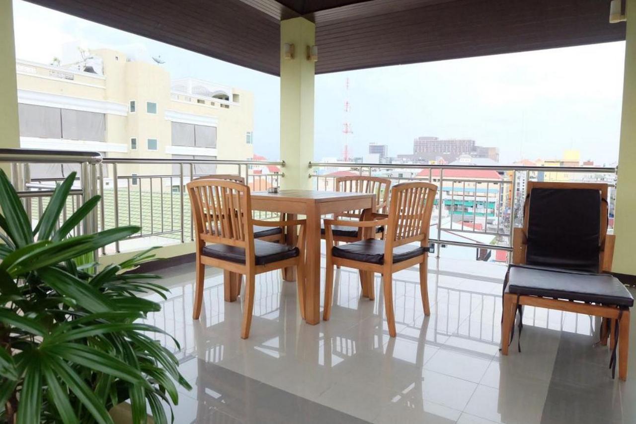 Oyo 1097 Thep Apartment Pattaya Exterior photo
